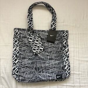 Nike Tote Bag with Zipper Pouch